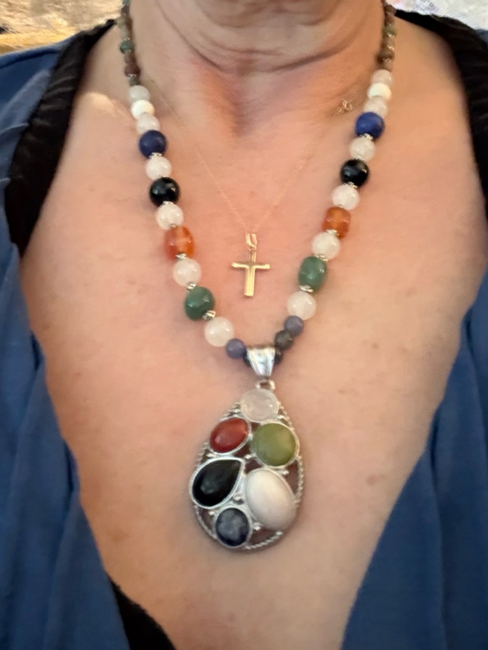 Handmade Beaded Pendant Necklace - Picture 3 of 3